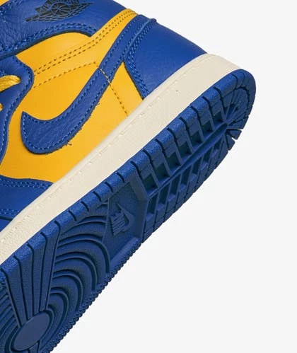 Jordan 1 Retro High OG (PS) "Reverse Laney" 3 Jordan 1 Retro High OG (PS) "Reverse Laney" - Imagen 3